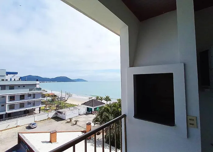 Um Dormitorio A Beira Mar!!