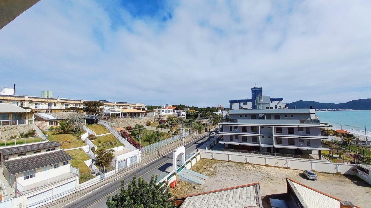Apartment Um A Beira Mar!!
